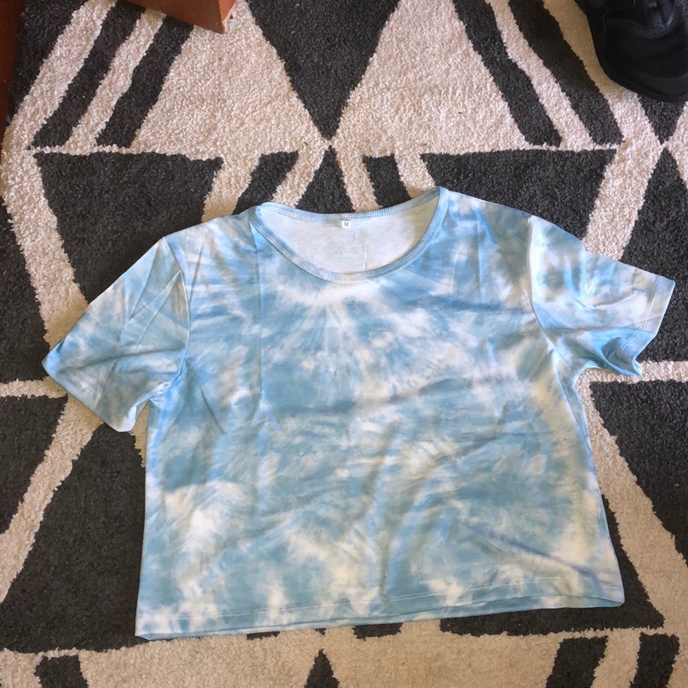 Cropped Blue Tye Dye Top!